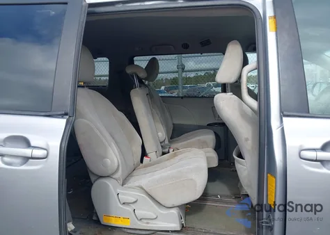 2013 Toyota Sienna Le V6 8 Passenger from USA, damaged, VIN 5TDKK3DCXDS309342